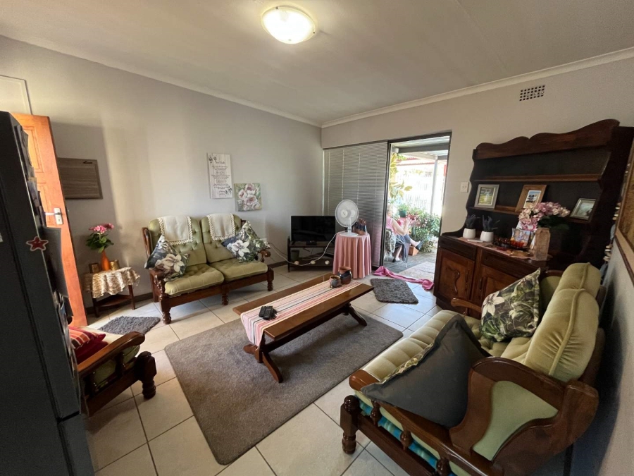 1 Bedroom Property for Sale in Keidebees Northern Cape